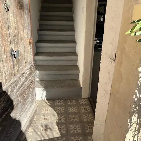 Appartement Townhouse Charming And Uzès